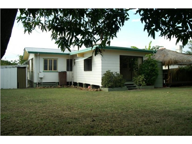 8 Sellheim Street, Biloela QLD 4715
