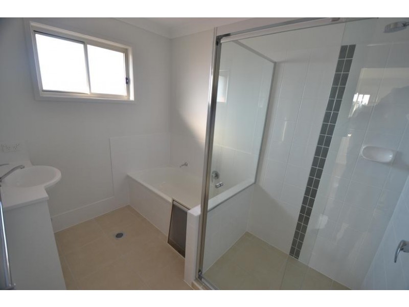 17 Valley View Drive, Biloela QLD 4715