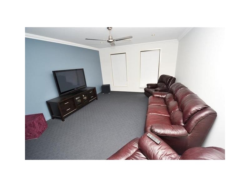 32 Paroz Crescent, Biloela QLD 4715