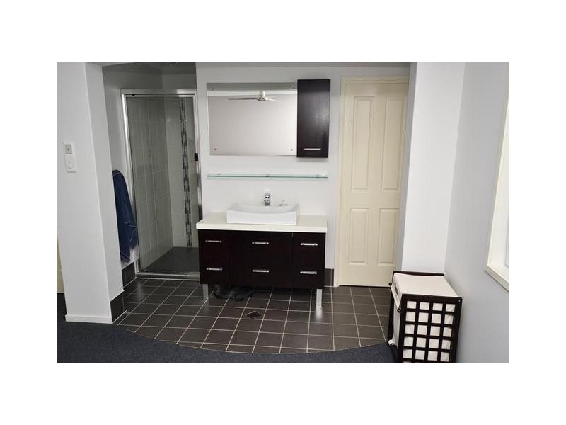 32 Paroz Crescent, Biloela QLD 4715