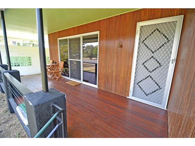 15 Lookerbie Street, Biloela QLD 4715