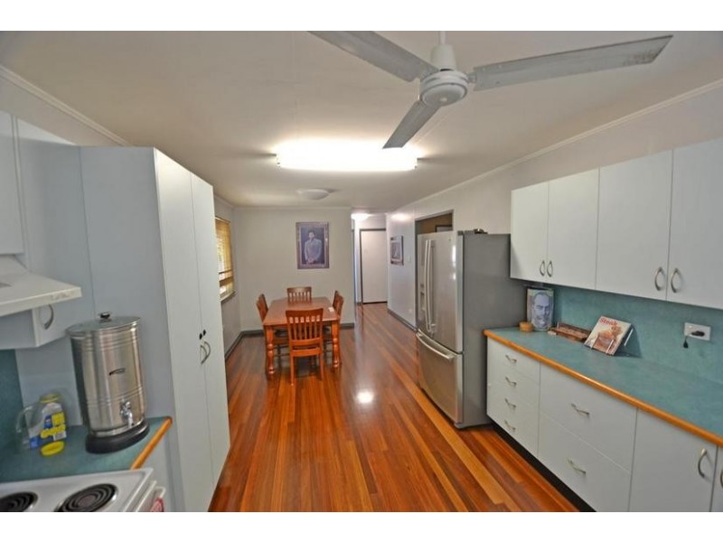 15 Lookerbie Street, Biloela QLD 4715