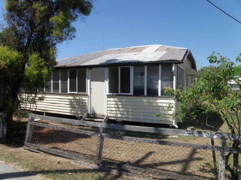 83 Kariboe Street, Biloela QLD 4715