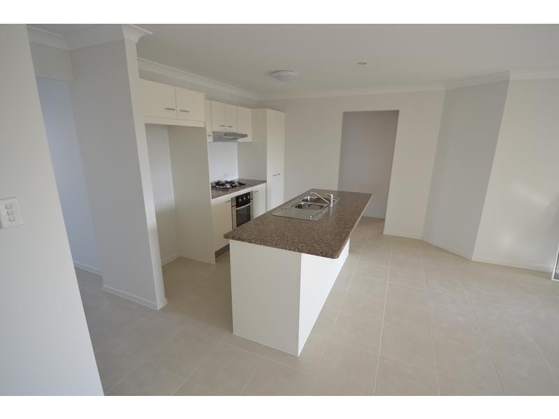 19 Valley View Drive, Biloela QLD 4715