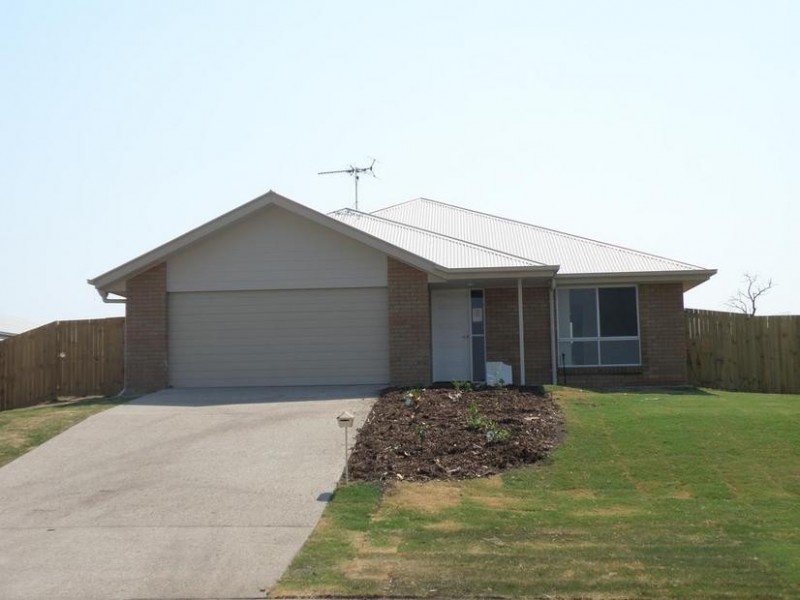 32 Valley View Drive, Biloela QLD 4715