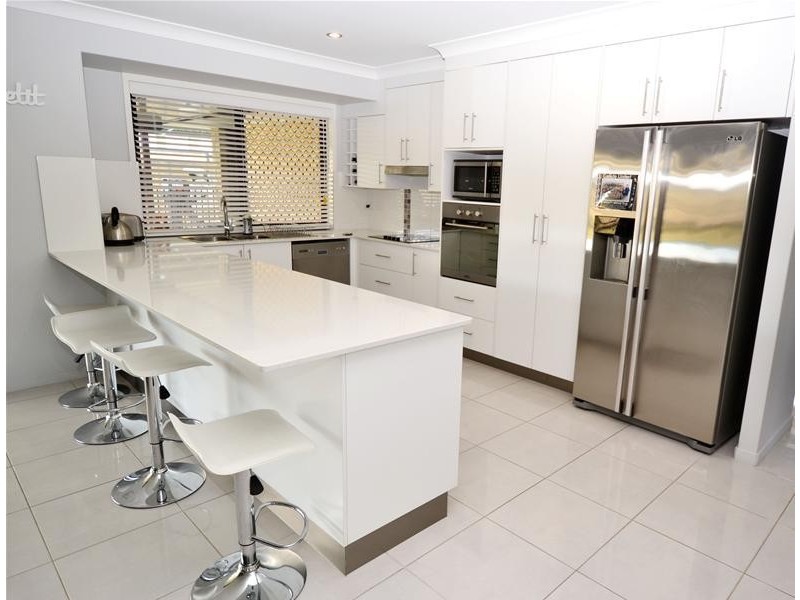 24 Earlsfield Street, Biloela QLD 4715