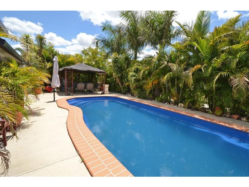 25 Michael Drive, Biloela QLD 4715