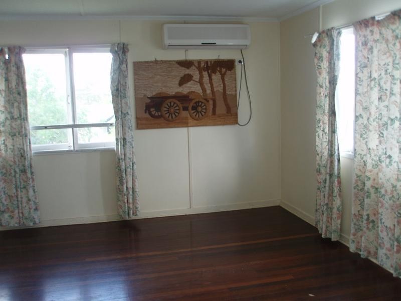 33 Collins, Biloela QLD 4715