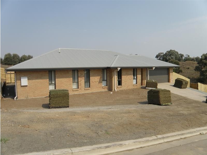 25 Valley View Drive, Biloela QLD 4715