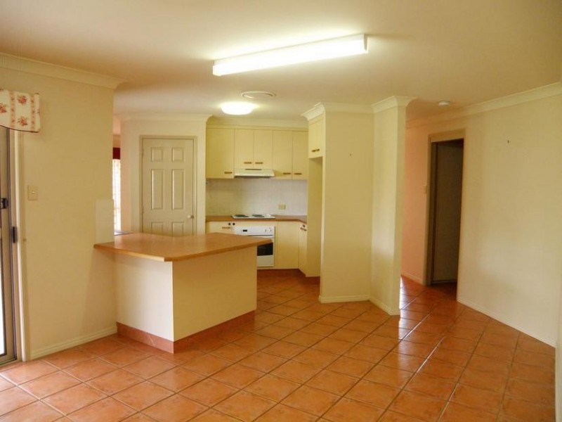 15 Paroz Crescent, Biloela QLD 4715