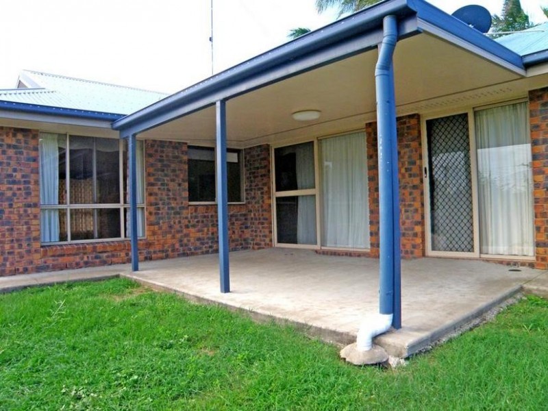 15 Paroz Crescent, Biloela QLD 4715