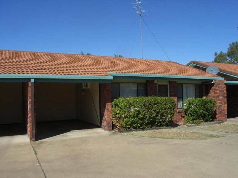 2/65 Bell Street, Biloela QLD 4715