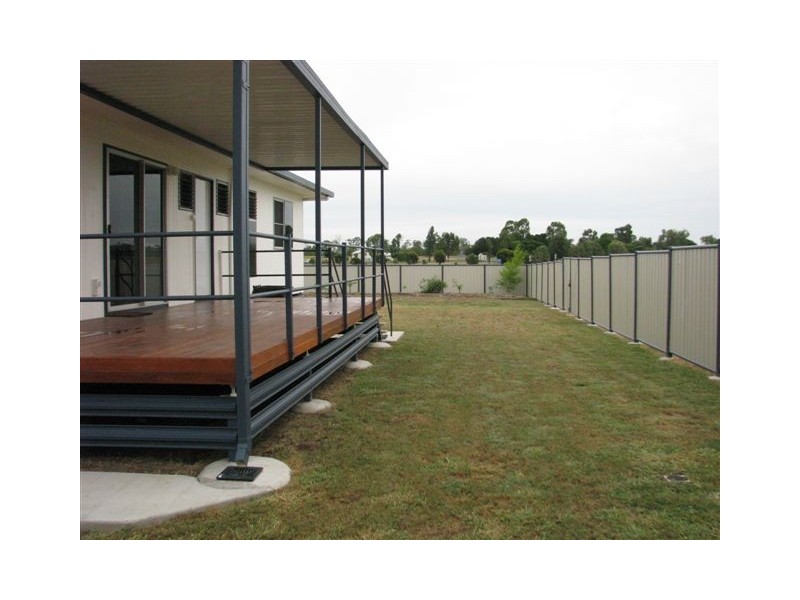 41 Leslie Street, Thangool QLD 4716