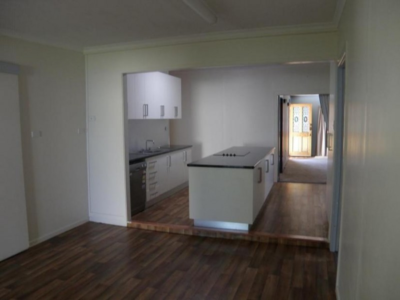 13 Bell Street, Biloela QLD 4715
