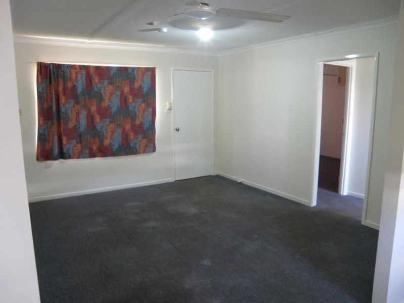 3/ 80 Bell Street, Biloela QLD 4715