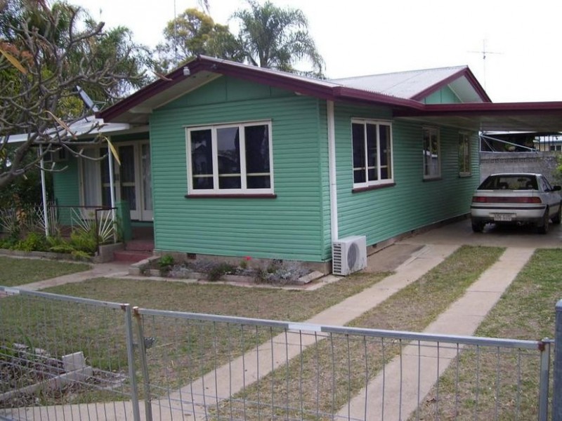 136 Kariboe Street, Biloela QLD 4715