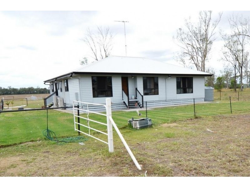 43380 Burnett Highway, Smoky Creek QLD 4702