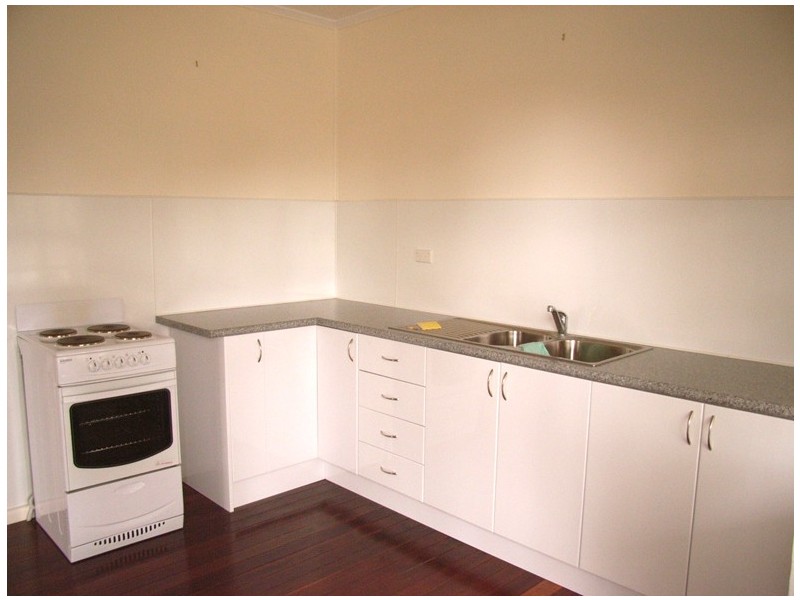 1/3 Bell Street, Biloela QLD 4715