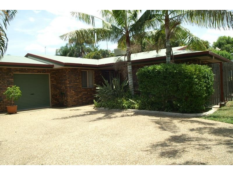 9 Whitlock St, Biloela QLD 4715