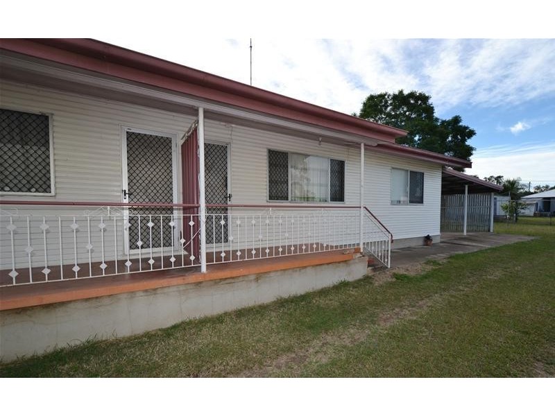 1 & 2/30 Bell Street, Biloela QLD 4715