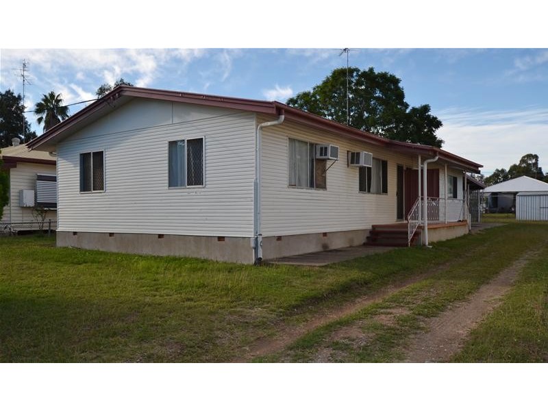 1 & 2/30 Bell Street, Biloela QLD 4715