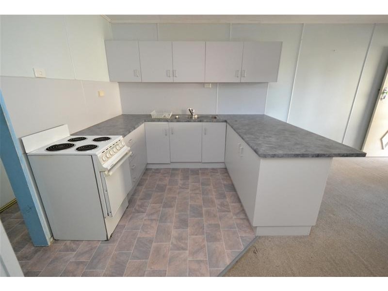 1 & 2/30 Bell Street, Biloela QLD 4715