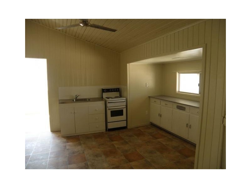 83 Kariboe Street, Biloela QLD 4715