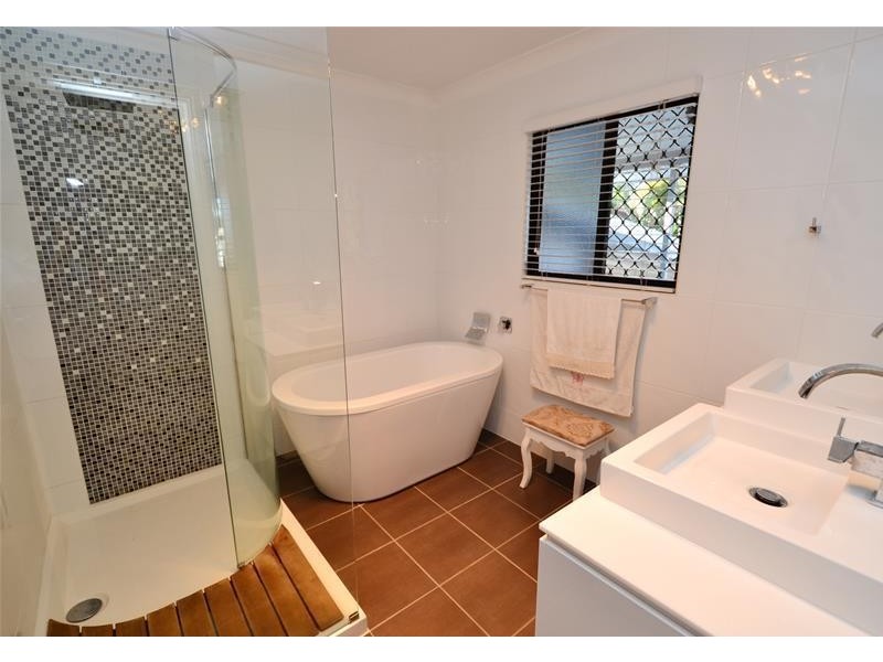86 State Farm Road, Biloela QLD 4715