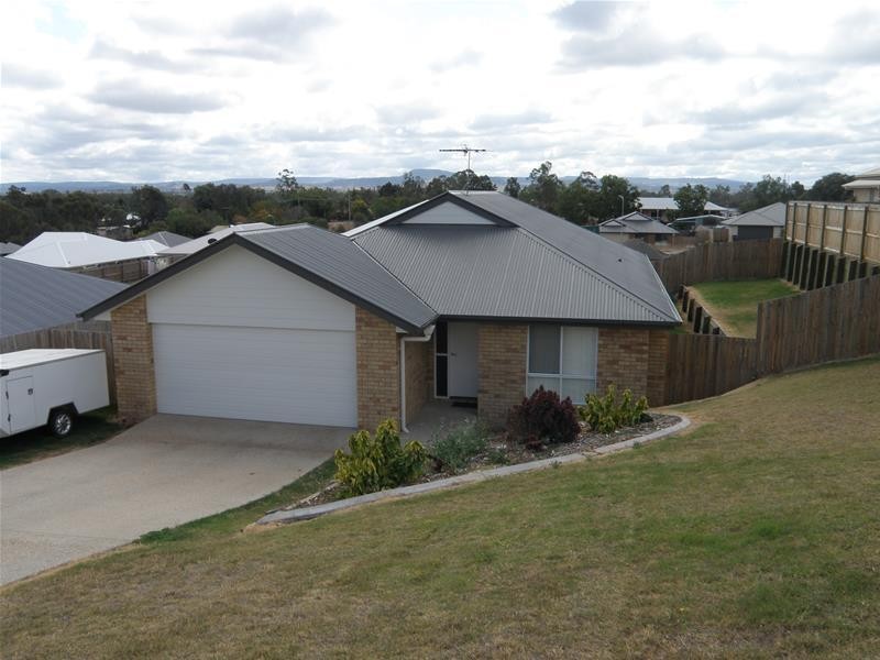 22 Valley View Drive, Biloela QLD 4715