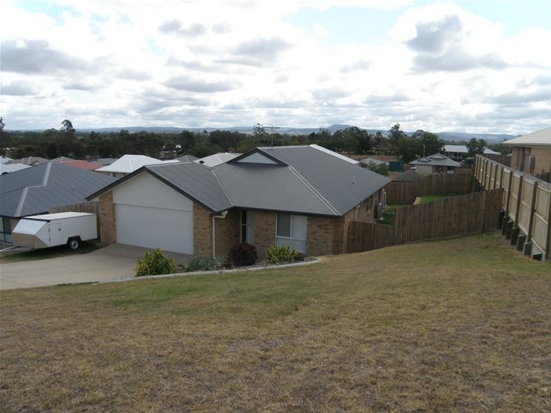 22 Valley View Drive, Biloela QLD 4715