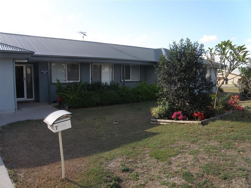 7 Valley View Drive, Biloela QLD 4715