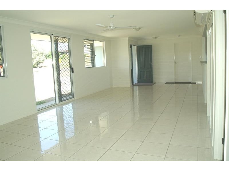 7 Valley View Drive, Biloela QLD 4715