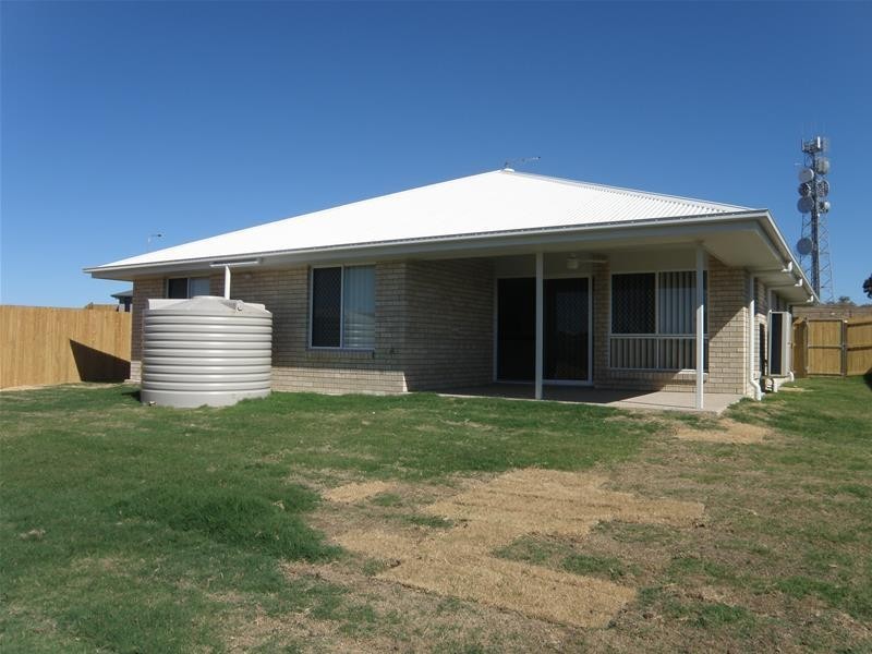 49 Highland Way, Biloela QLD 4715