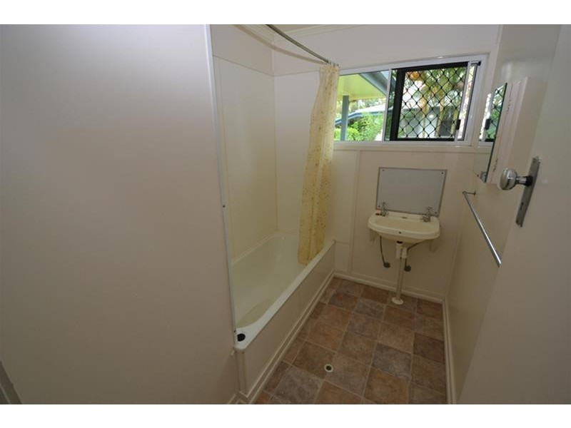 34 Dee Street, Biloela QLD 4715