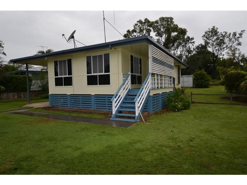 34 Dee Street, Biloela QLD 4715