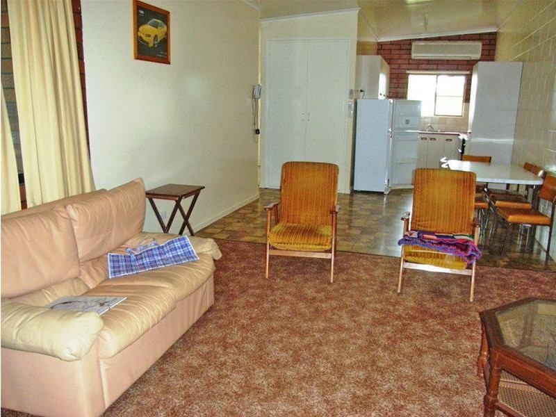 2/20 Lawrence Street, Biloela QLD 4715