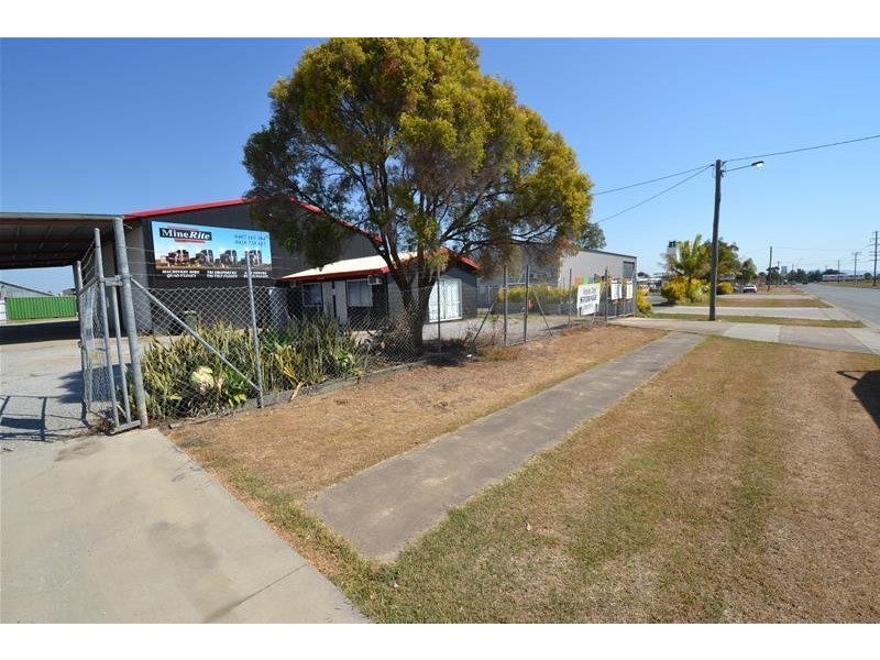 16 Raedon Street, Biloela QLD 4715