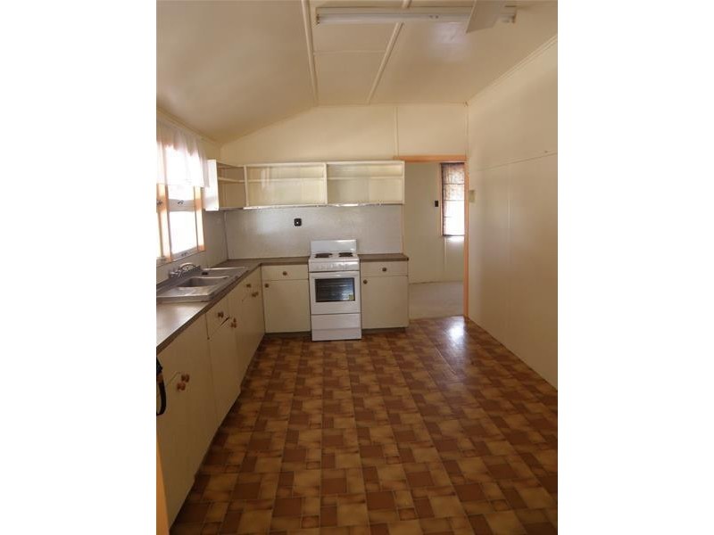 93 Grevillea Street, Biloela QLD 4715