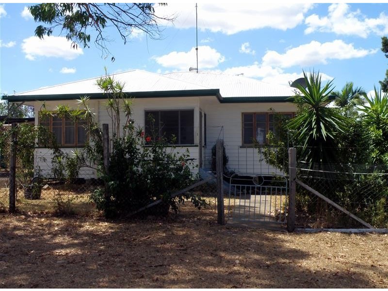 1 Collard Street, Biloela QLD 4715