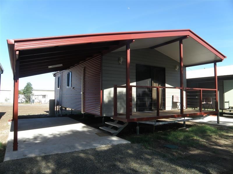 2/4 Park Street, Biloela QLD 4715