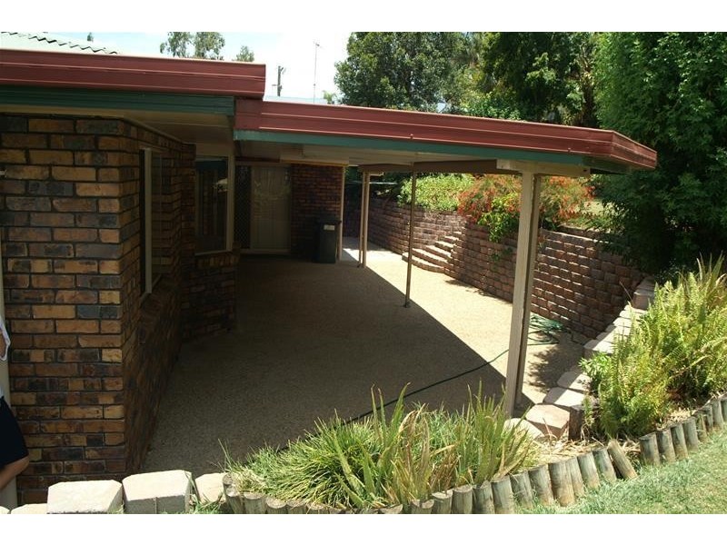 9 Whitlock Place, Biloela QLD 4715
