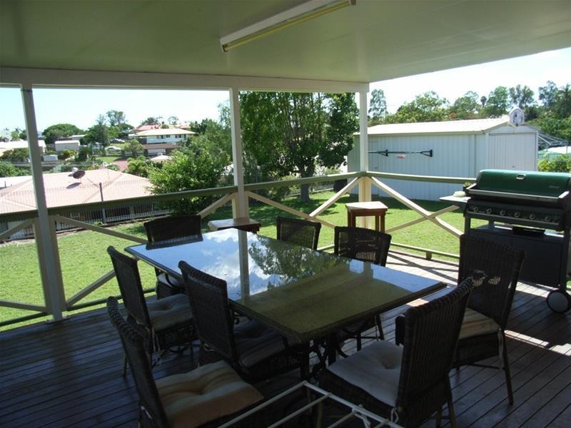 8 Clarke Drive, Biloela QLD 4715