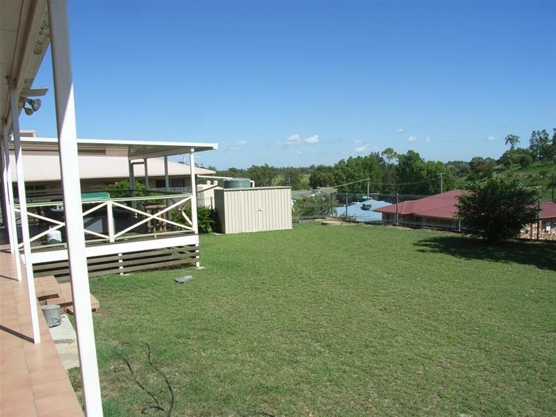 8 Clarke Drive, Biloela QLD 4715