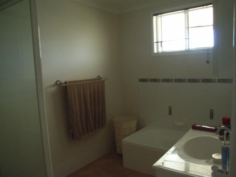 8 Clarke Drive, Biloela QLD 4715