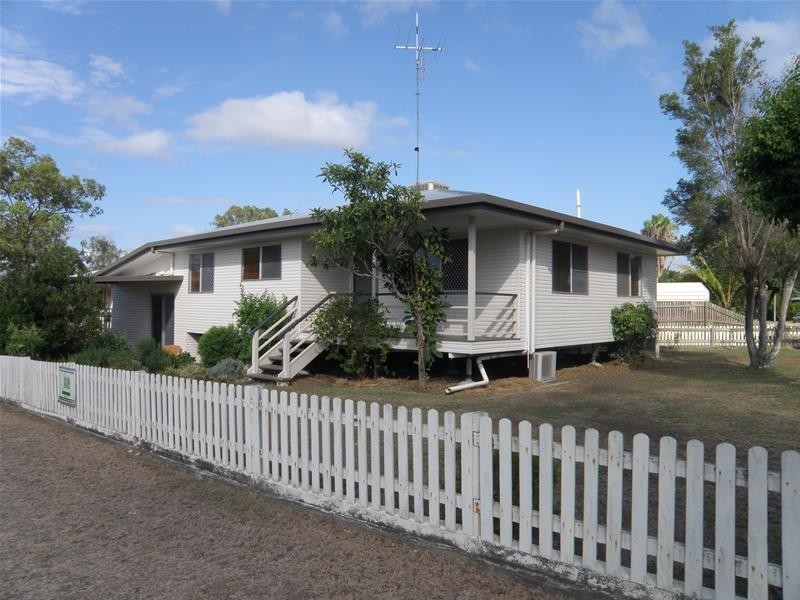 1 Castle Street, Biloela QLD 4715