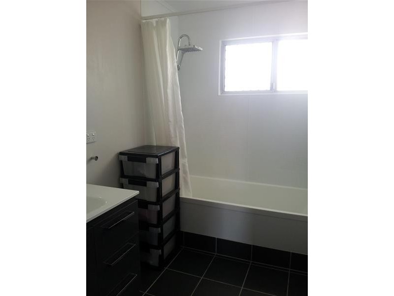 1 Castle Street, Biloela QLD 4715