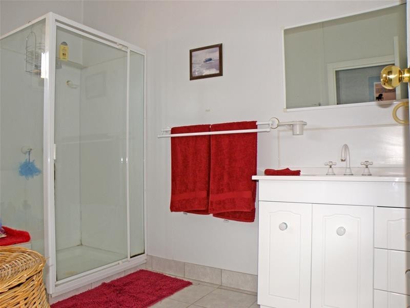 2 Austen Street, Thangool QLD 4716