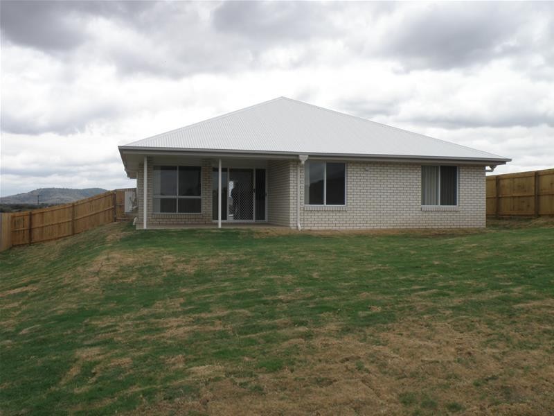 26 Highland Way, Biloela QLD 4715