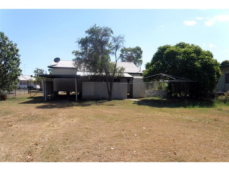 105 Grevillea Street, Biloela QLD 4715