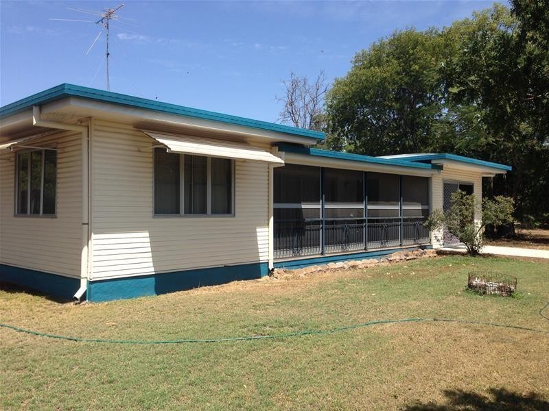 104 Dawson Highway, Biloela QLD 4715